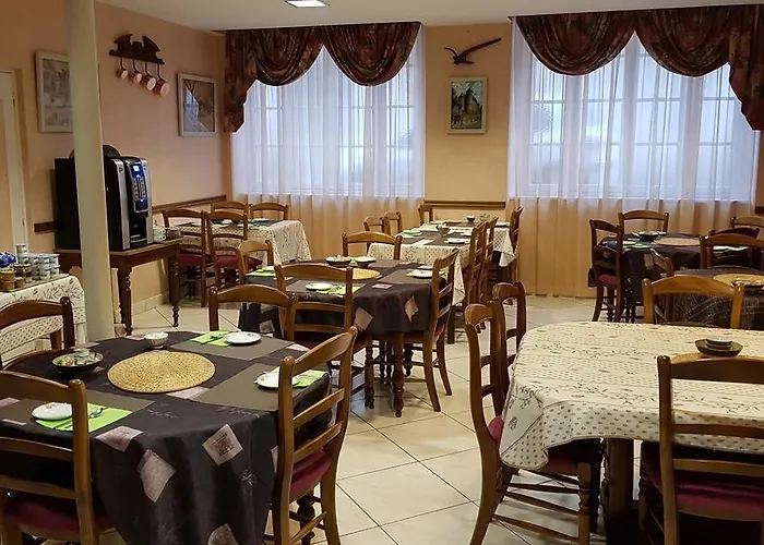 Отель Du Lion D'or 3*